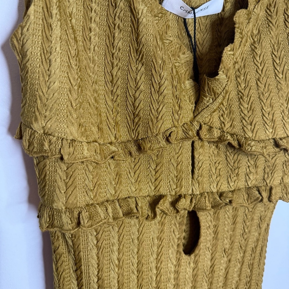 Commense Off-Shoulder Ruffle Detail Dress - Small NWT - Picture 5 of 10